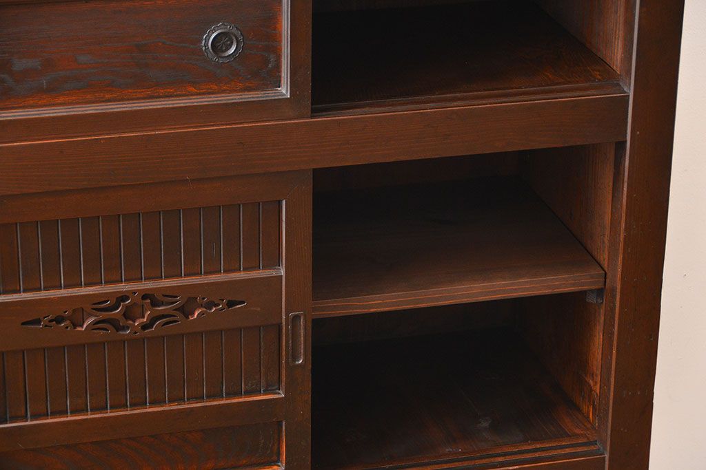 アンティーク家具　古民具・骨董　鉄脚付きアンティーク三尺水屋箪笥