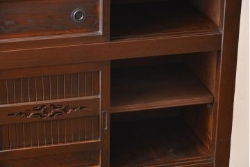 アンティーク家具　古民具・骨董　鉄脚付きアンティーク三尺水屋箪笥