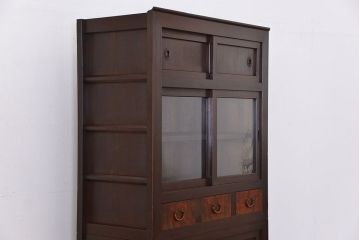 アンティーク家具　古民具・骨董　ガラス引き戸付き!シンプルなアンティーク水屋箪笥