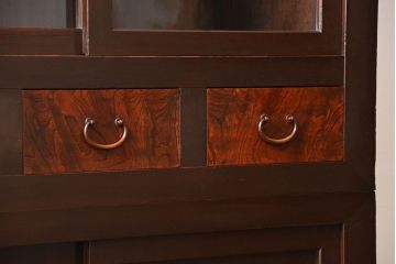 アンティーク家具　古民具・骨董　ガラス引き戸付き!シンプルなアンティーク水屋箪笥