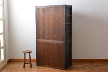 アンティーク家具　古民具・骨董　ガラス引き戸付き!シンプルなアンティーク水屋箪笥