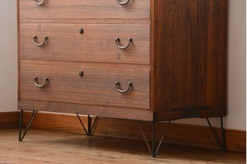 アンティーク家具　和製アンティーク　鉄脚付き古い桐箪笥ローボード(1)