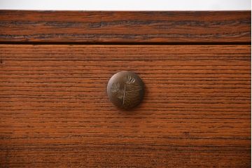 アンティーク家具　和製アンティーク　鉄脚付き古い桐箪笥ローボード(1)