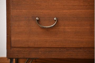 アンティーク家具　和製アンティーク　鉄脚付き古い桐箪笥ローボード(2)