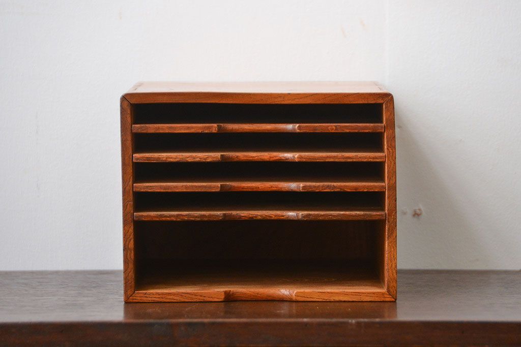 アンティーク家具　和製アンティーク　古い欅材の小さな書類ケース(1)