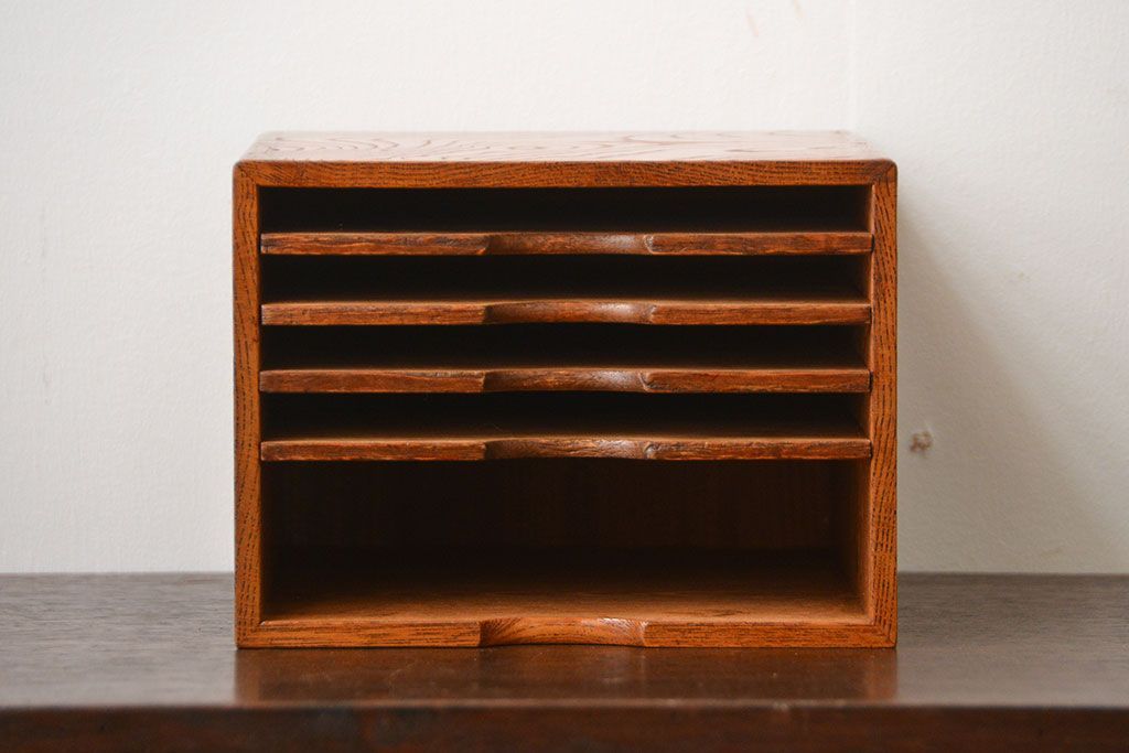 アンティーク家具　和製アンティーク　古い欅材の小さな書類ケース(2)