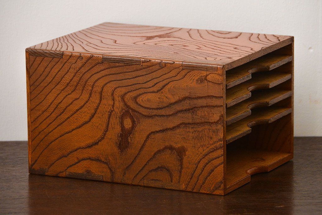 アンティーク家具　和製アンティーク　古い欅材の小さな書類ケース(2)