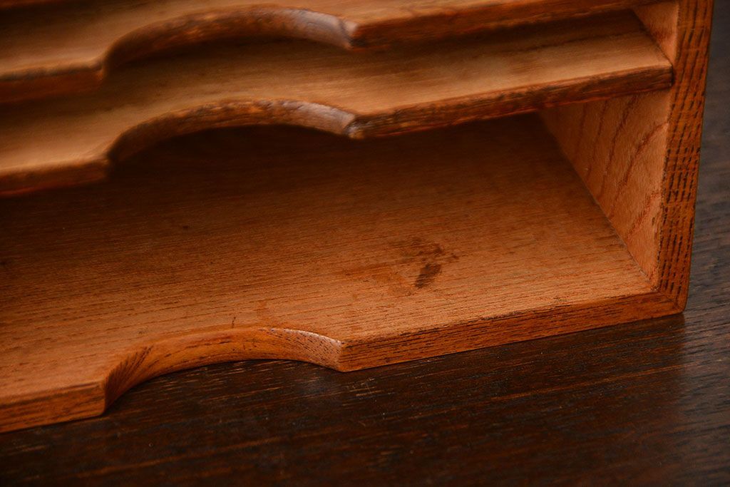 アンティーク家具　和製アンティーク　古い欅材の小さな書類ケース(2)