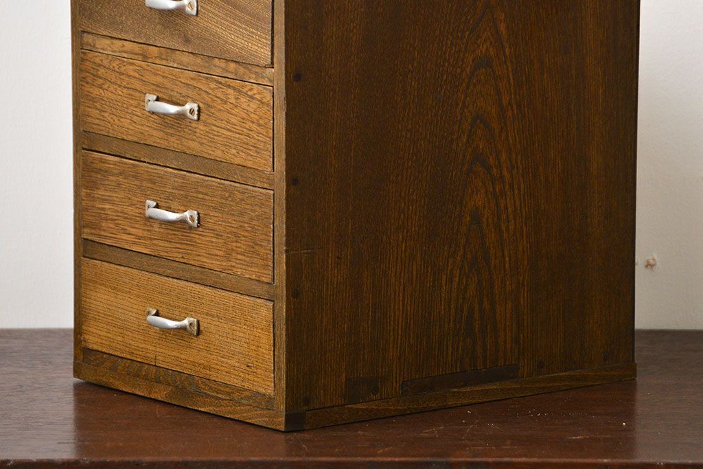 レトロ家具　昭和レトロ　古い栓材の小ぶりな小引き出し