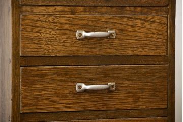 レトロ家具　昭和レトロ　古い栓材の小ぶりな小引き出し