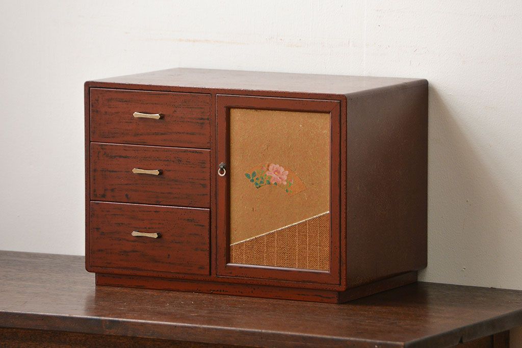 レトロ家具　昭和レトロ　古い木製の小さな戸棚付き小引き出し