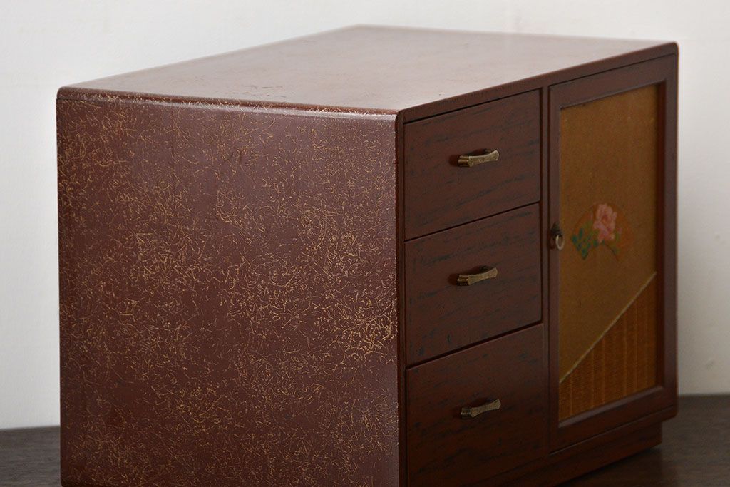 レトロ家具　昭和レトロ　古い木製の小さな戸棚付き小引き出し