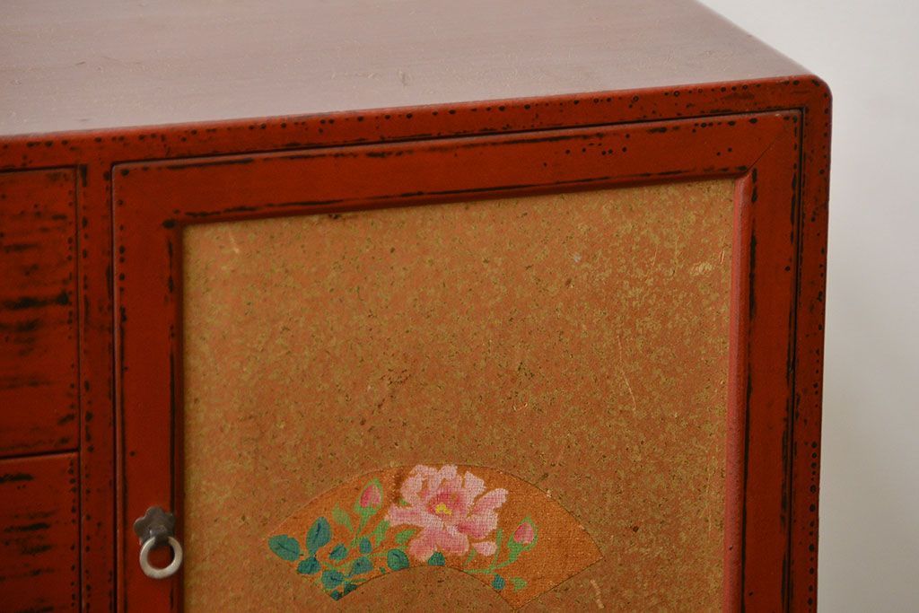 レトロ家具　昭和レトロ　古い木製の小さな戸棚付き小引き出し