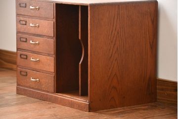 レトロ家具　和製アンティーク　レトロな本立て付き小引き出し
