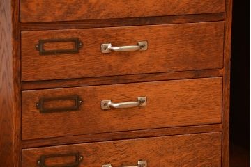 レトロ家具　和製アンティーク　レトロな本立て付き小引き出し