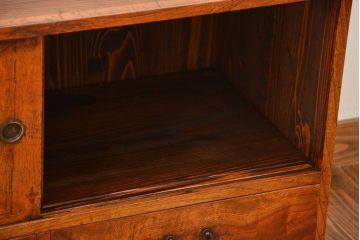 アンティーク家具　古民具・骨董　古い木製のアンティークテレビボード(ローボード)