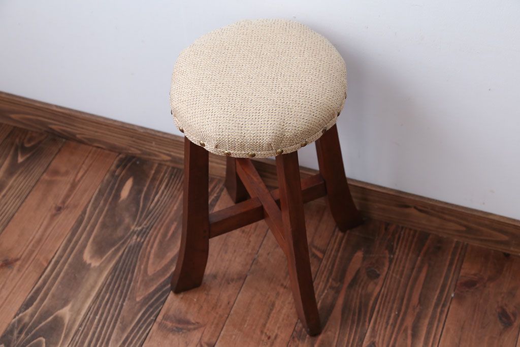 レトロ家具　昭和レトロ　古い木製のかわいい丸スツール