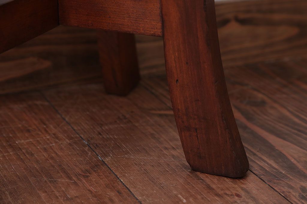 レトロ家具　昭和レトロ　古い木製のかわいい丸スツール