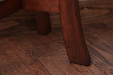 レトロ家具　昭和レトロ　古い木製のかわいい丸スツール