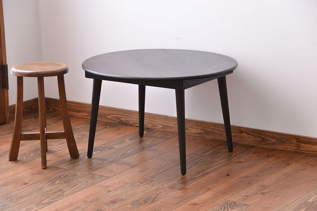 アンティーク家具　和製アンティーク　古い木製のラウンドセンターテーブル(1)