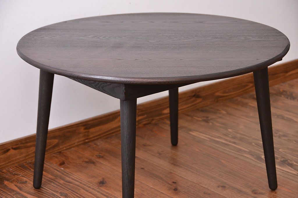 アンティーク家具　和製アンティーク　古い木製のラウンドセンターテーブル(1)