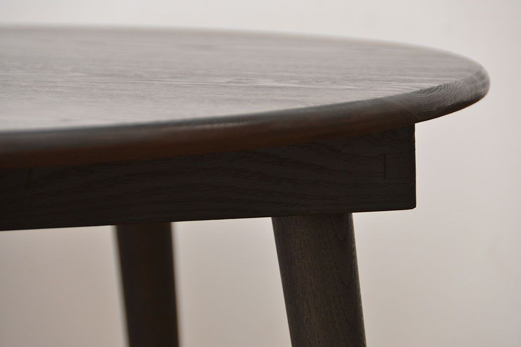 アンティーク家具　和製アンティーク　古い木製のラウンドセンターテーブル(1)