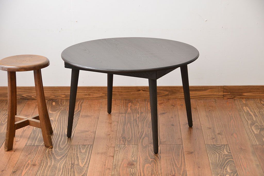 アンティーク家具　和製アンティーク　古い木製のラウンドセンターテーブル(1)