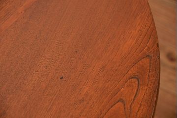 アンティーク家具　和製アンティーク　古い木製のラウンドセンターテーブル(2)
