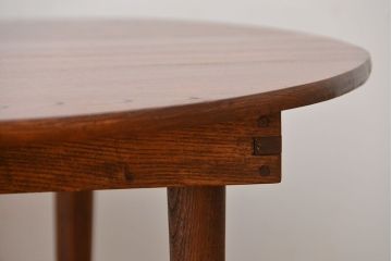 アンティーク家具　和製アンティーク　古い木製のラウンドセンターテーブル(2)