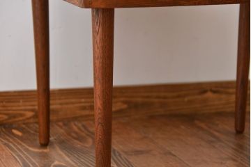 アンティーク家具　和製アンティーク　古い木製のラウンドセンターテーブル(2)