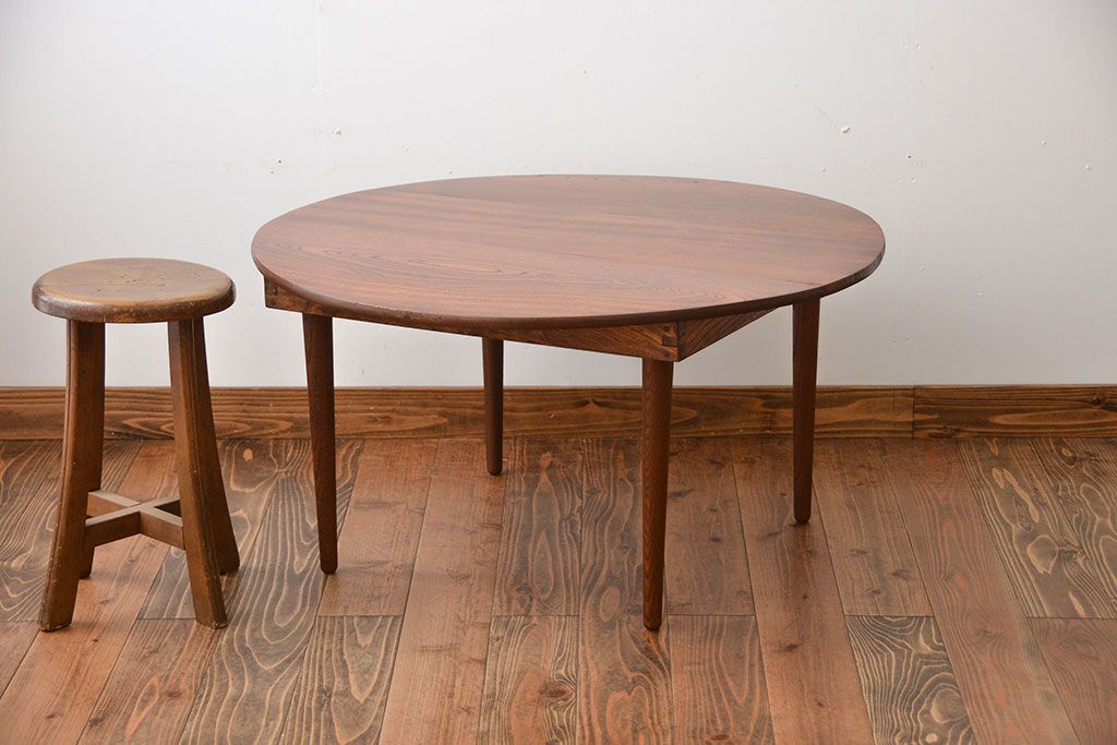 アンティーク家具　和製アンティーク　古い木製のラウンドセンターテーブル(2)