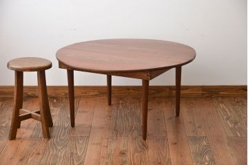 アンティーク家具　和製アンティーク　古い木製のラウンドセンターテーブル(2)