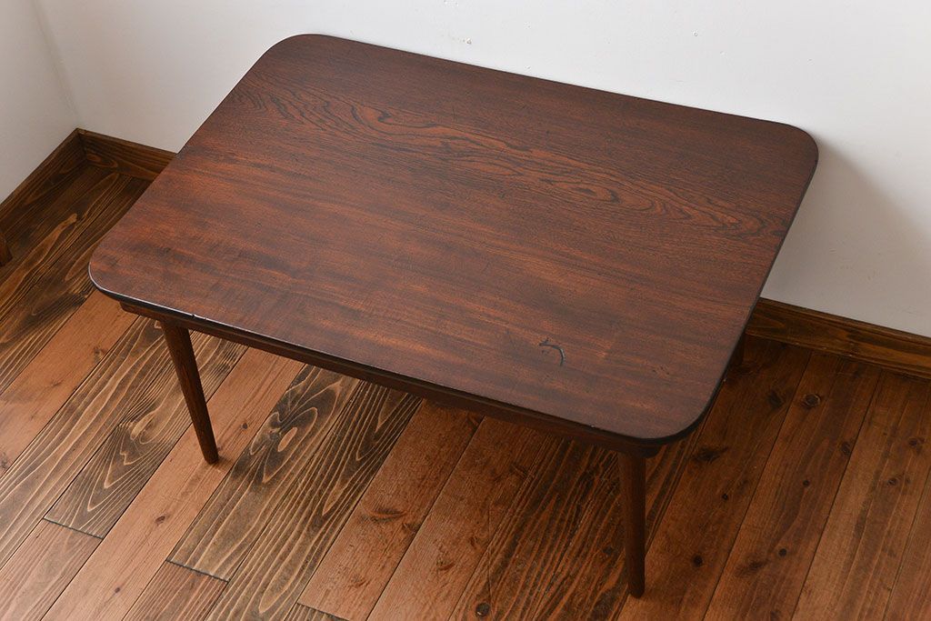 アンティーク家具　和製アンティーク　古い木製の角型天板センターテーブル