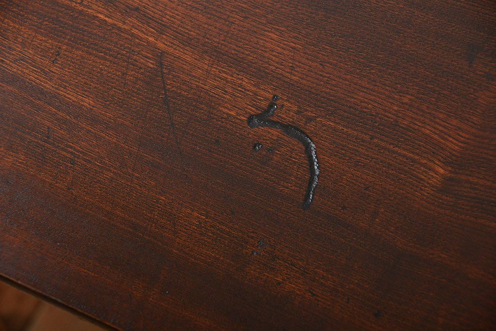 アンティーク家具　和製アンティーク　古い木製の角型天板センターテーブル