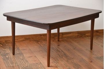 アンティーク家具　和製アンティーク　古い木製の角型天板センターテーブル