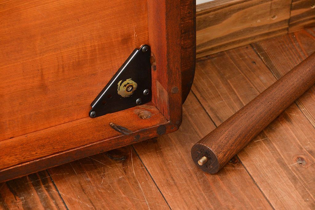 アンティーク家具　和製アンティーク　古い木製の角型天板センターテーブル