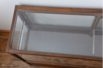 レトロ家具　昭和レトロ　4杯引き出し付き!アンティーク脚付きガラスケース