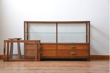 レトロ家具　昭和レトロ　4杯引き出し付き!アンティーク脚付きガラスケース