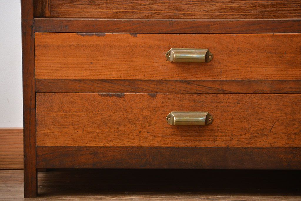 レトロ家具　昭和レトロ　4杯引き出し付き!アンティーク脚付きガラスケース