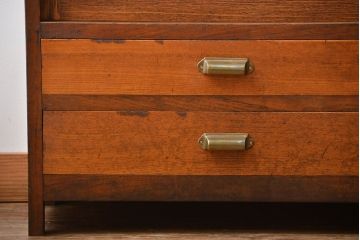 レトロ家具　昭和レトロ　4杯引き出し付き!アンティーク脚付きガラスケース