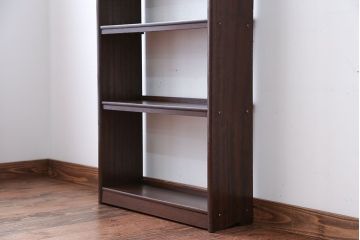 アンティーク家具　和製アンティーク　古い木のシンプルな本棚(飾り棚)