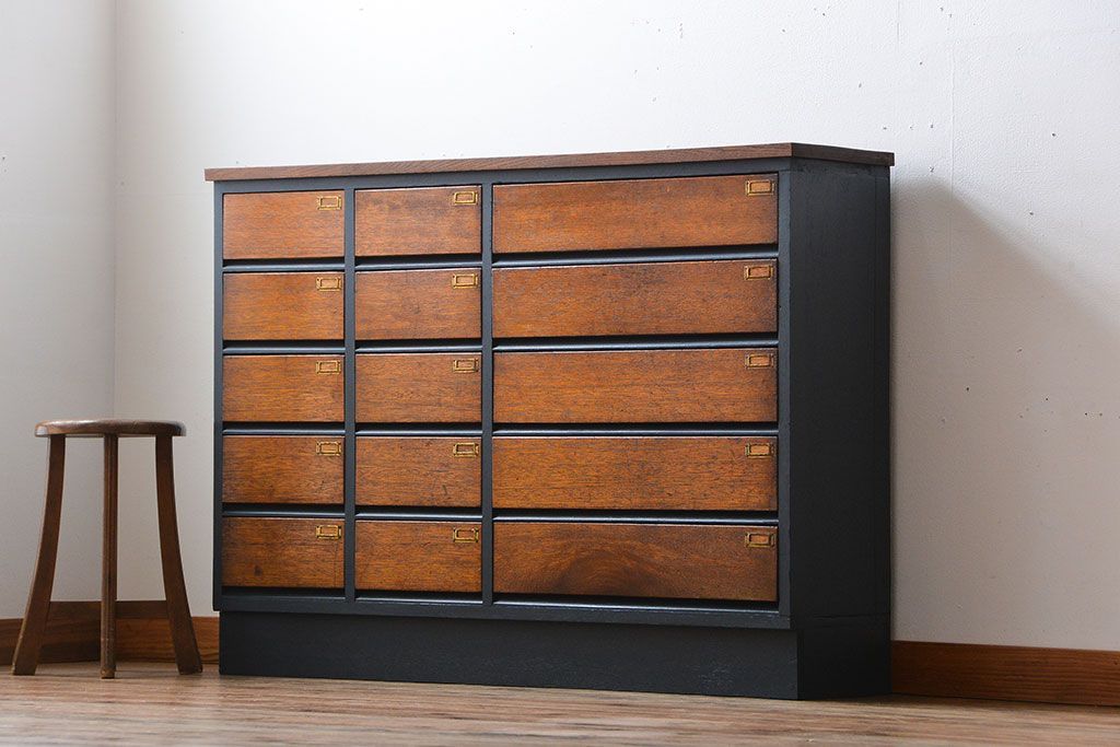 アンティーク家具　アンティーク　ネームプレート付き!ペイント薄型引き出し収納