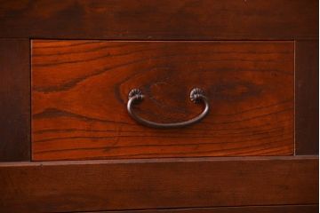 アンティーク家具　和製アンティーク　欅材と檜材の上品な重ね水屋箪笥