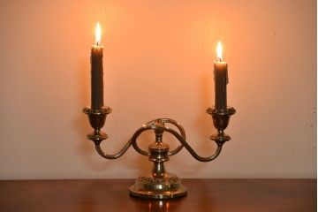 アンティーク雑貨　イギリスアンティーク　シルバープレート製キャンドルスタンド