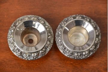 アンティーク雑貨　イギリスアンティーク　シルバープレート製キャンドルスタンド