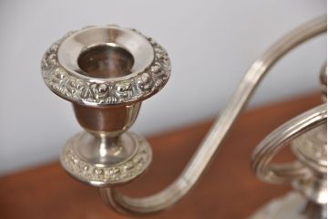 アンティーク雑貨　イギリスアンティーク　シルバープレート製キャンドルスタンド