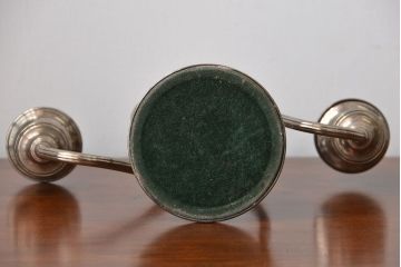 アンティーク雑貨　イギリスアンティーク　シルバープレート製キャンドルスタンド