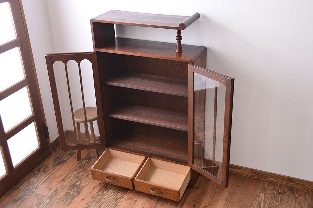 レトロ家具　昭和レトロ　飾り棚付き!お洒落な古い木製の本箱