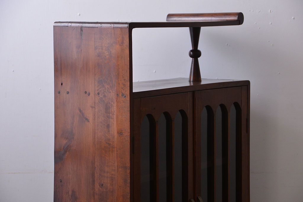 レトロ家具　昭和レトロ　飾り棚付き!お洒落な古い木製の本箱