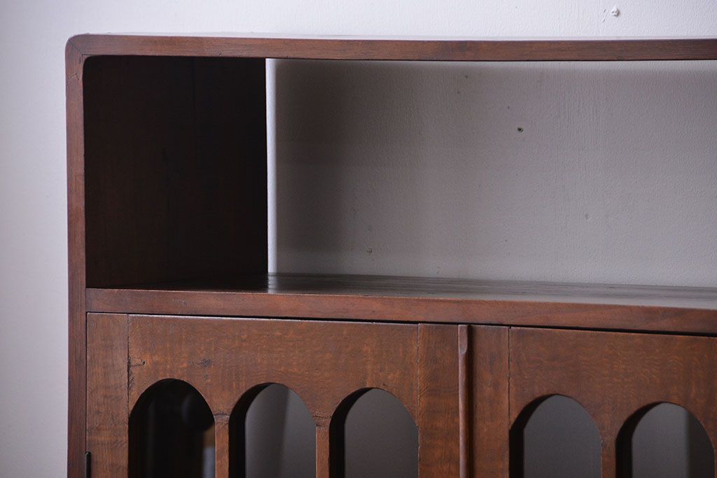 レトロ家具　昭和レトロ　飾り棚付き!お洒落な古い木製の本箱